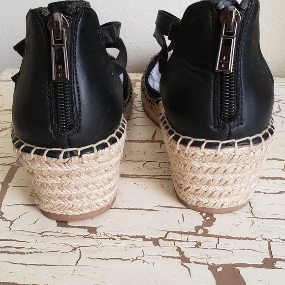 8.5 Kenneth Cole Reaction Espadrille Black Excellent Condition - Picture 6 of 6